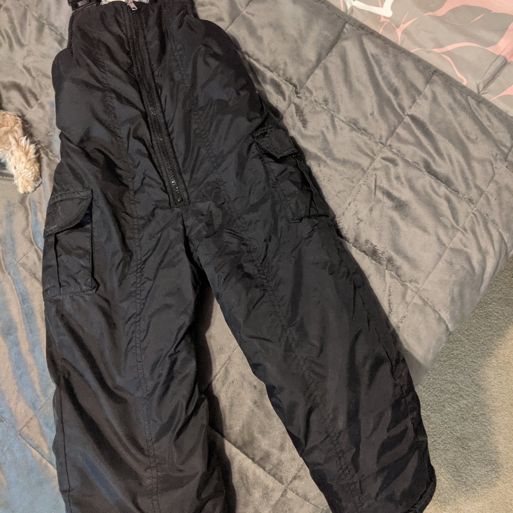 Kids snow pants